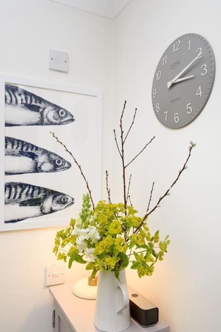 Bijou Coastal Apartment In Polperro With Hot Tub Onsite Parking Downhill Walk To Village 외부 사진